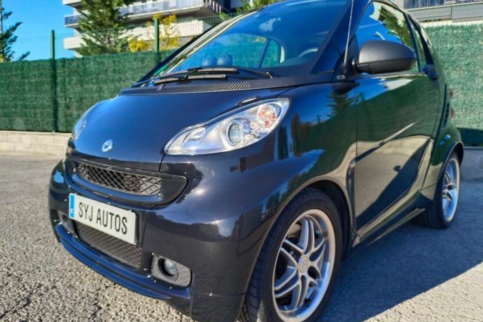 SMART FORTWO Coupe 52 mhd Pulse look Brabus