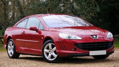 El buscador de Buscocoches te permite filtrar por aquellos atributos que quieres que tenga tu Peugeot seminuevo en Galicia