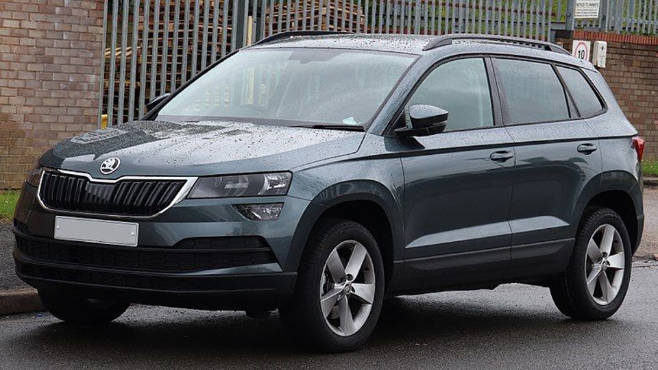 El Škoda Karoq 2018 es un SUV compacto que pertenece a la primera generación de la gama