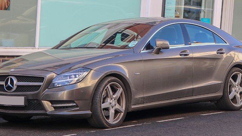 El Mercedes CLS 2011 es un vehículo de gran calidad, dinámico y ágil