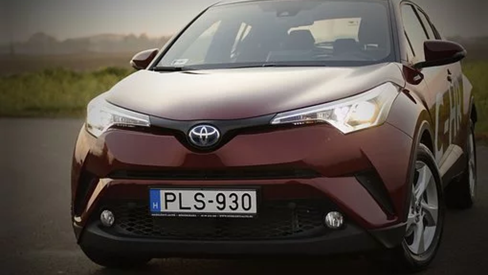 El Toyota C-HR destaca por su característico diseño futurista
