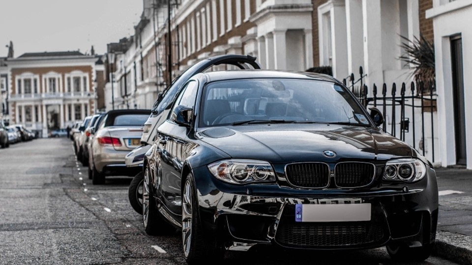 El BMW Serie 1 cuenta con una gran oferta en acabados y en  motorización