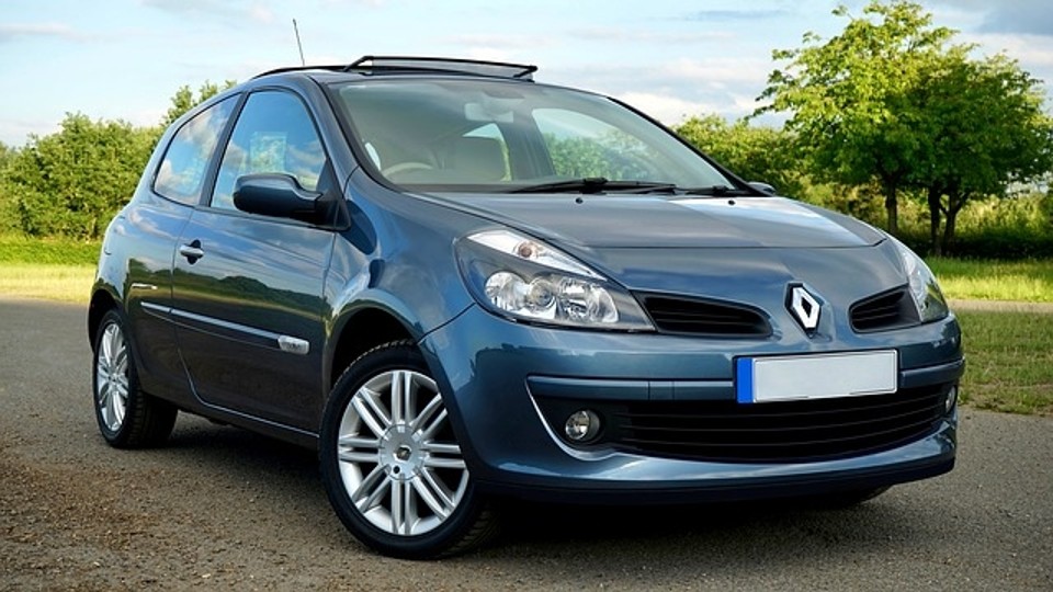 El Renault Clio es un vehículo de aspecto juvenil y desenfadado, ideal para  los más jóvenes