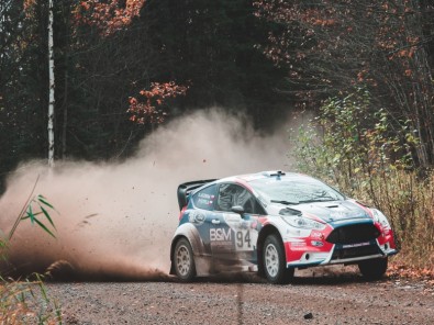 Ford ha participado en rallies, NASCAR, Fórmula 1 o carreras de  resistencia.