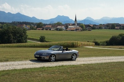 El Mazda MX-5 es el descapotable biplaza más vendido de la historia