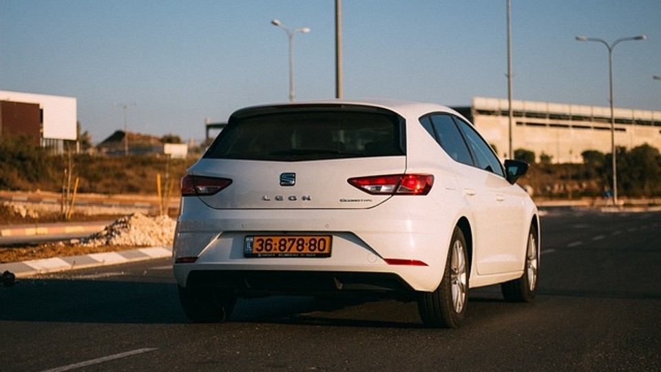 El SEAT León tiene acabados muy precisos y aire deportivo