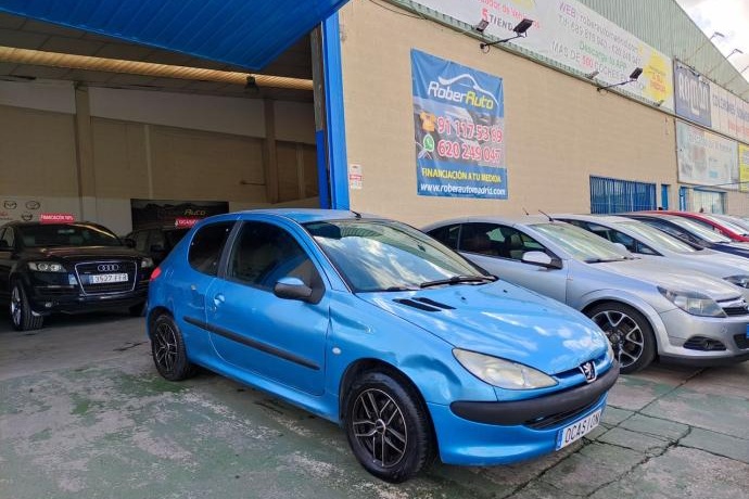 PEUGEOT 206 1.4 HDI XLine
