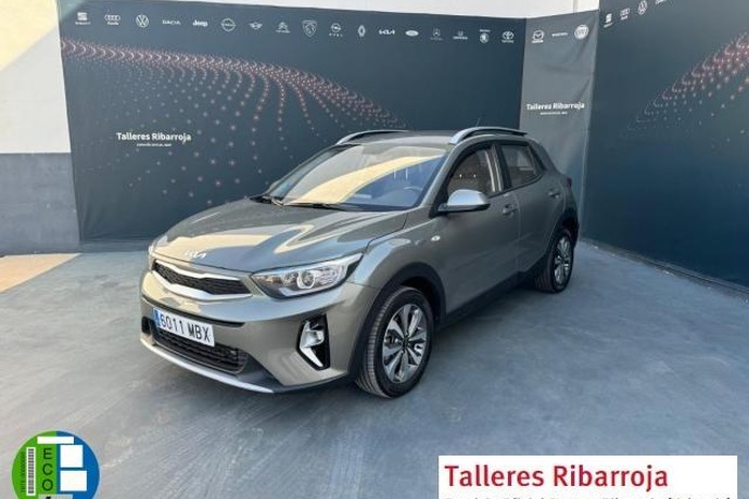 KIA STONIC 1.0 T-GDi MHEV iMT 74 kW (100 CV) Concept