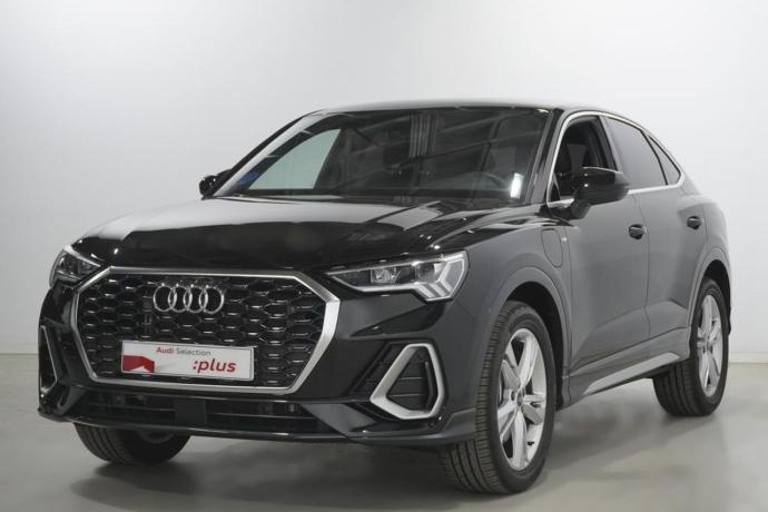 AUDI Q3 S line 45 TFSI e 180 kW (245 CV) S tronic