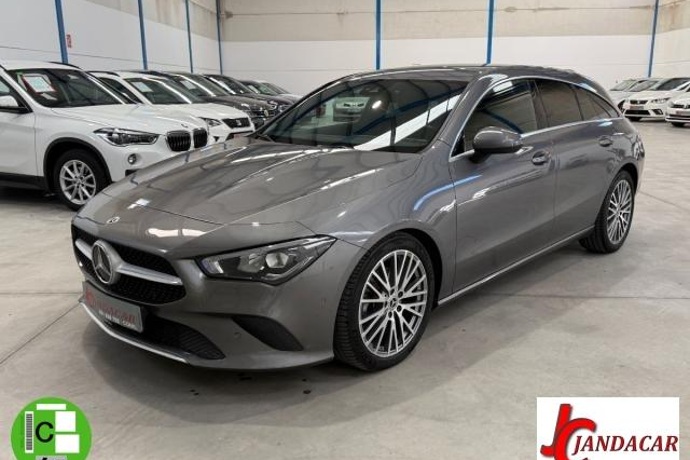 MERCEDES-BENZ CLA 200 d Shooting Brake 7G-DCT