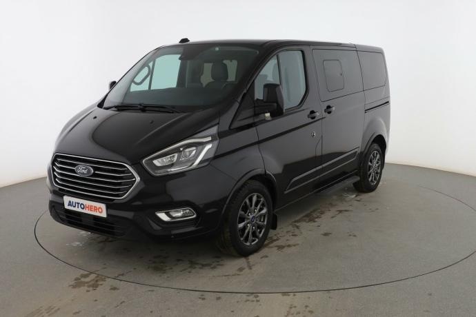 FORD TOURNEO 2.0 TDCi  L1  Titanium