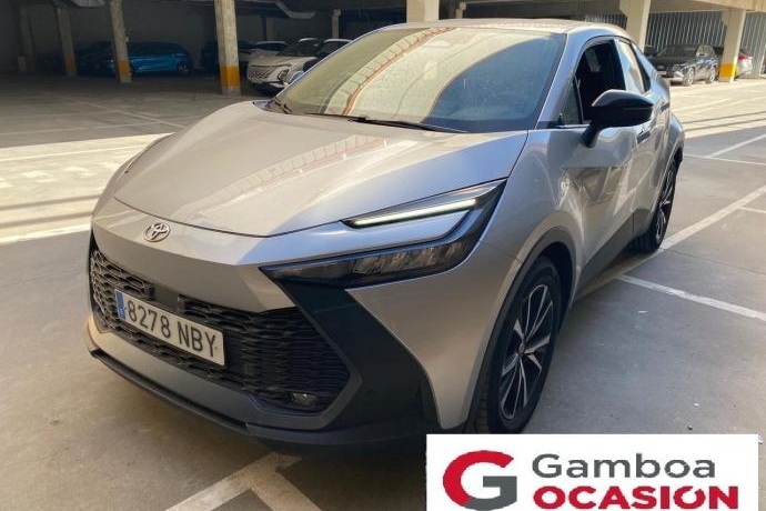 TOYOTA C-HR 1.8 Advance Hybrid 140