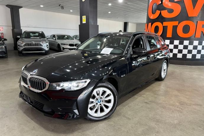 BMW SERIE 3 330e xDrive Touring