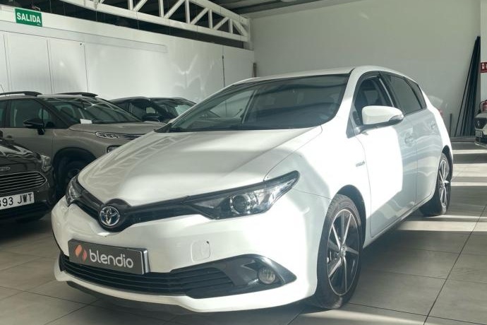 TOYOTA AURIS 1.8 VVT-I HYBRID FEEL! 136 5P