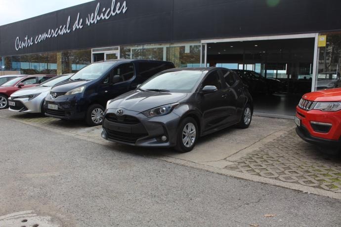 MAZDA 2 1.5 85 kW (116 CV) CVT Centre-line