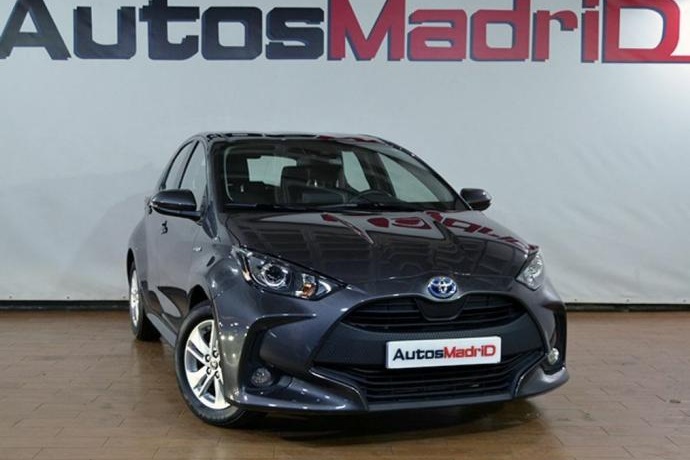 TOYOTA YARIS 1.5 120H Active Tech