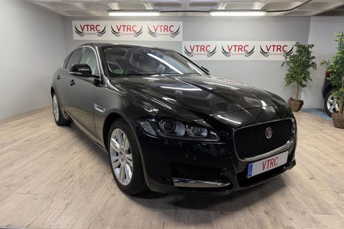 JAGUAR XF 25d