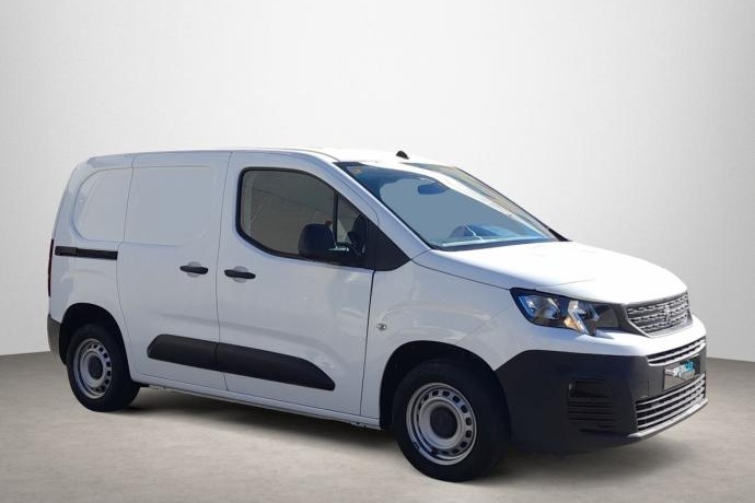PEUGEOT PARTNER 1.2 PURETECH 110 PREMIUM STD 4P 600 KGS