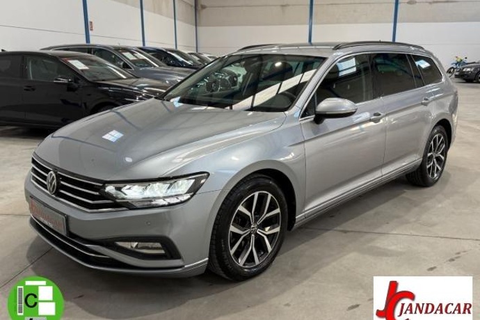 VOLKSWAGEN PASSAT Variant Executive 2.0 TDI 110 kW (150 CV) DSG 7 vel.
