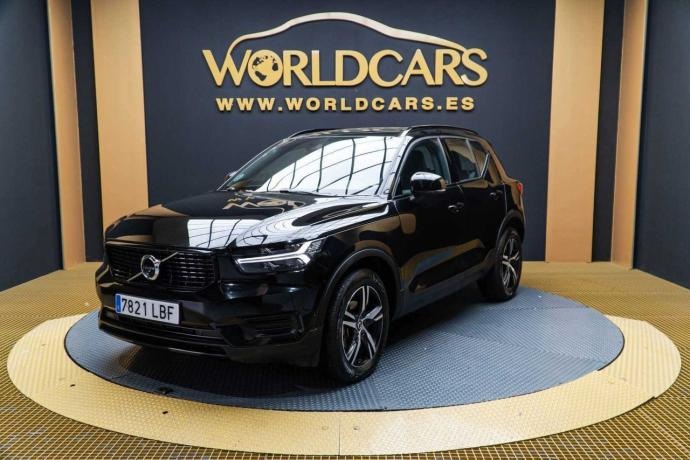 VOLVO XC40 2.0 D3 R-Design Auto