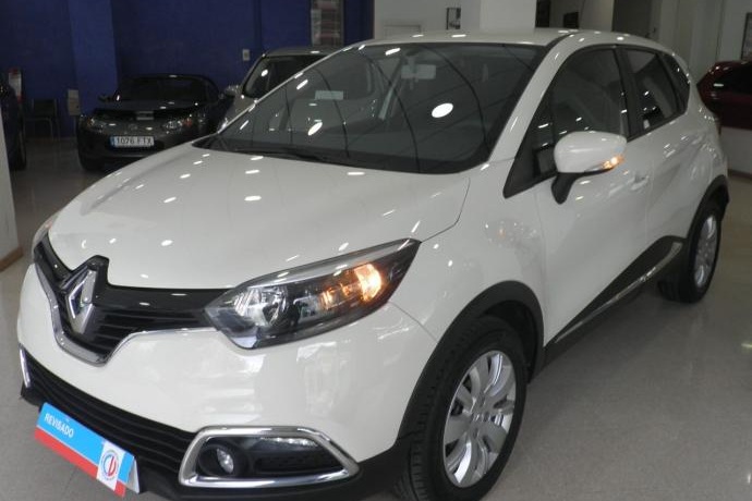 RENAULT CAPTUR 0.9 ENERGY INTENS