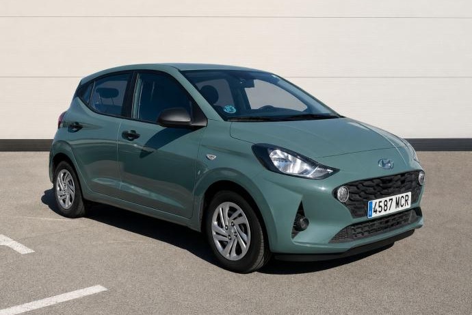 HYUNDAI i10 1.0 ESSENCE 67 5P