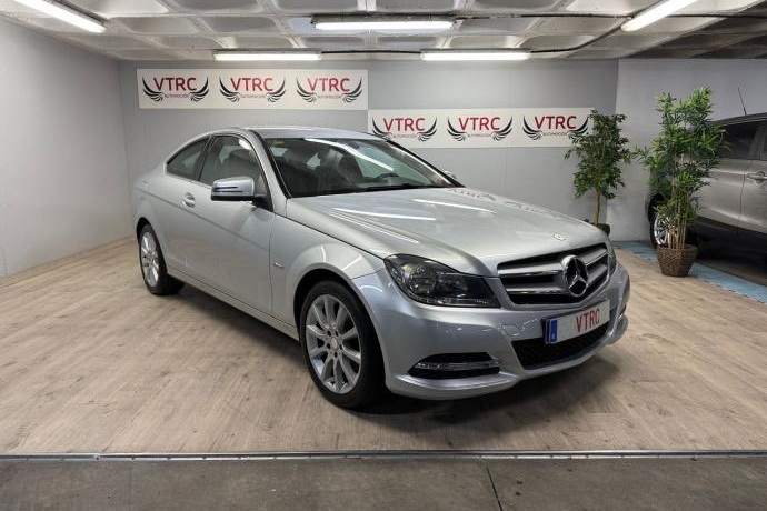 MERCEDES-BENZ C COUPE 220CDI