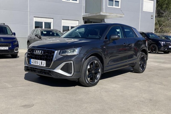 AUDI Q2 S line 30 TFSI