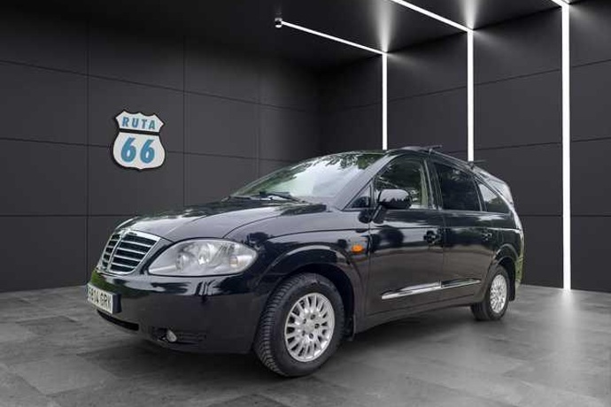 SSANGYONG RODIUS 270 XDI 121 kW (165 CV)