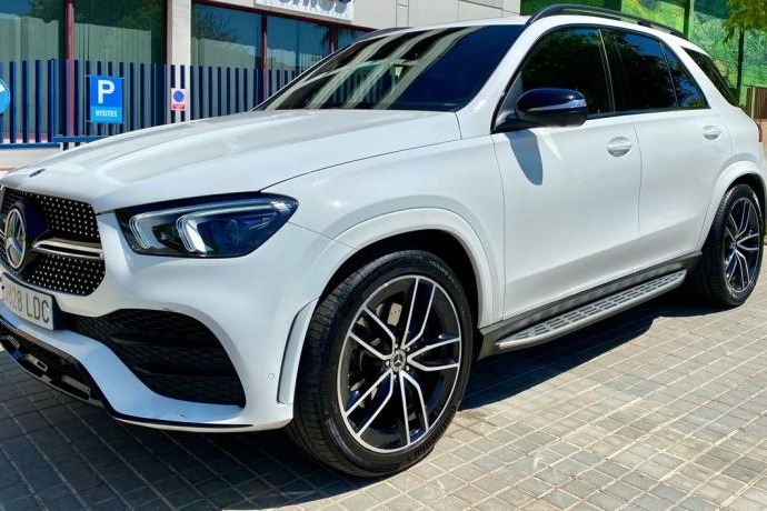 MERCEDES-BENZ GLE 300d 272cv