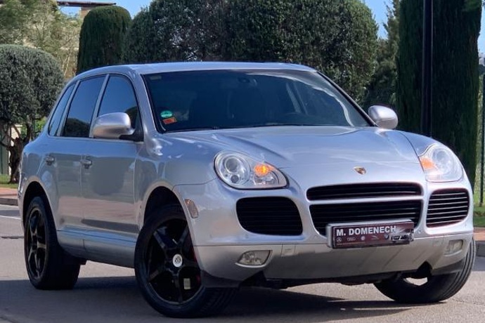 PORSCHE CAYENNE 4.5 TURBO