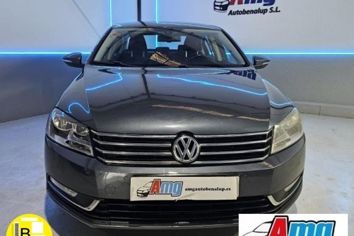 VOLKSWAGEN PASSAT 1.6 TDI Trendline BlueMotion