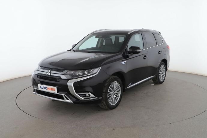 MITSUBISHI OUTLANDER 2.4 PHEV Kaiteki 4WD