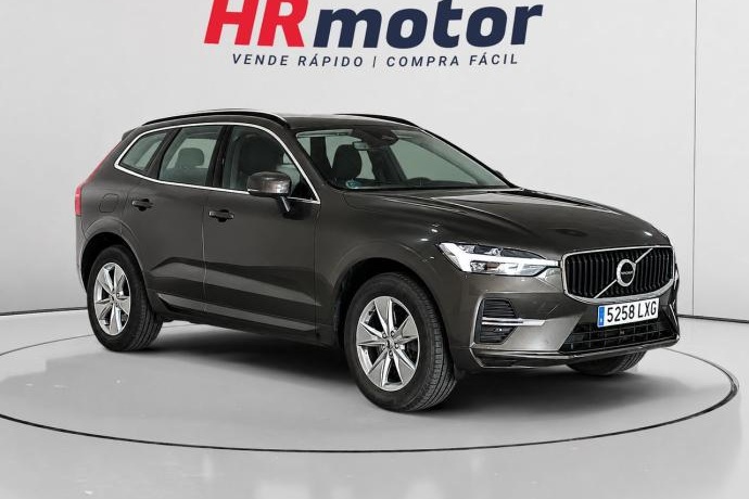 VOLVO XC60 B4 D Momentum Pro Auto 145 kW (197 CV)