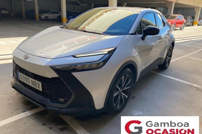 TOYOTA C-HR 1.8 Advance Hybrid 140