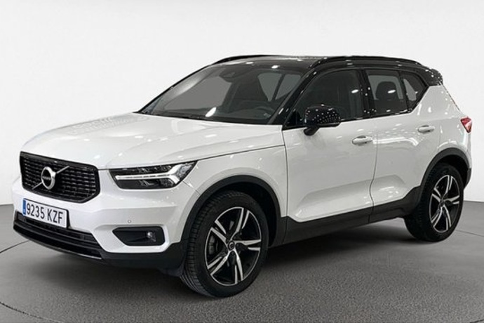 VOLVO XC40 T4 R-Design Auto (190 CV)