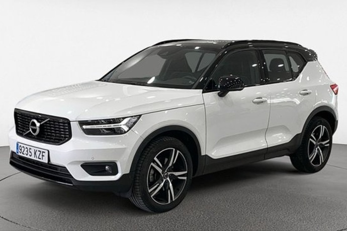 VOLVO XC40 T4 R-Design Auto