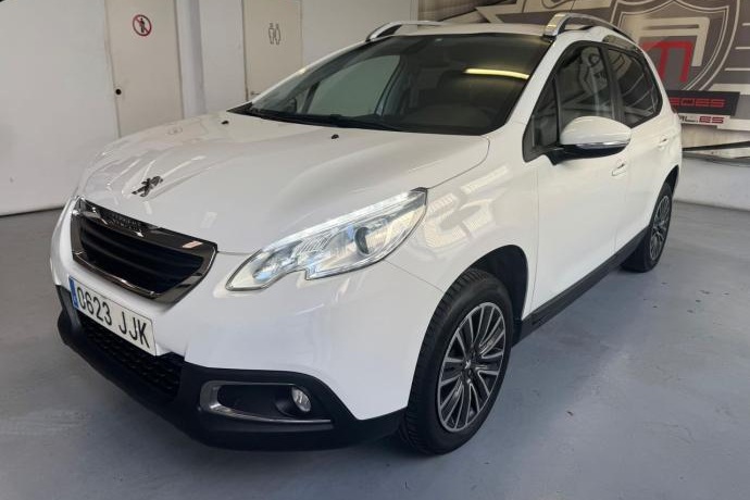 PEUGEOT 2008 Active 1.2 VTi 82