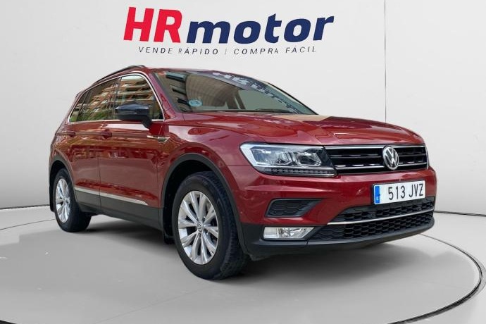 VOLKSWAGEN TIGUAN Advance BMT