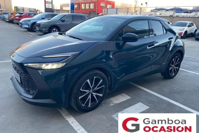 TOYOTA C-HR 1.8 Advance Hybrid 140