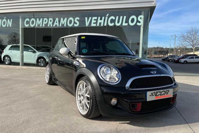 MINI COOPER S KIT JOHN  COOPER