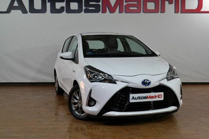 TOYOTA YARIS 1.5 100H ACTIVE