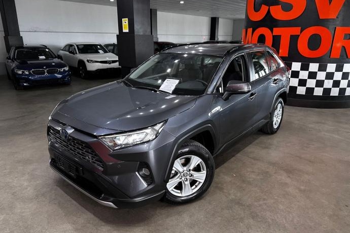 TOYOTA RAV-4 2.5l 220H Business