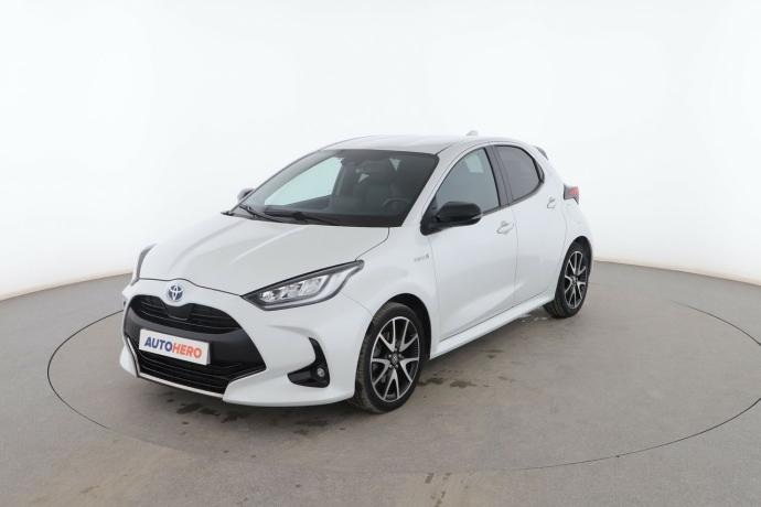 TOYOTA YARIS 1.5 Hybrid Style
