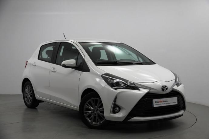 TOYOTA YARIS 1.5 100H ACTIVE