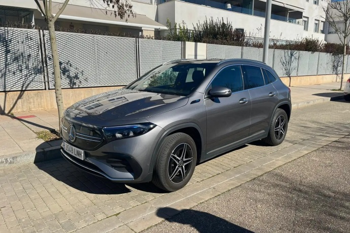 MERCEDES-BENZ - EQA 250