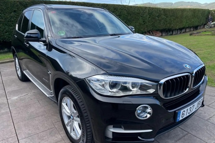 BMW X5 xDrive 30dA