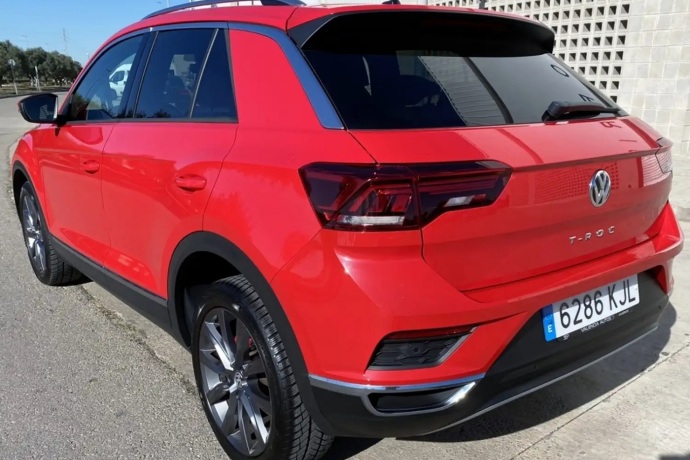 VOLKSWAGEN T-Roc 1.5 TSI SPORT