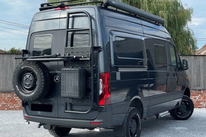 MERCEDES-BENZ SPRINTER Hymer Grand Canyon S 4x4