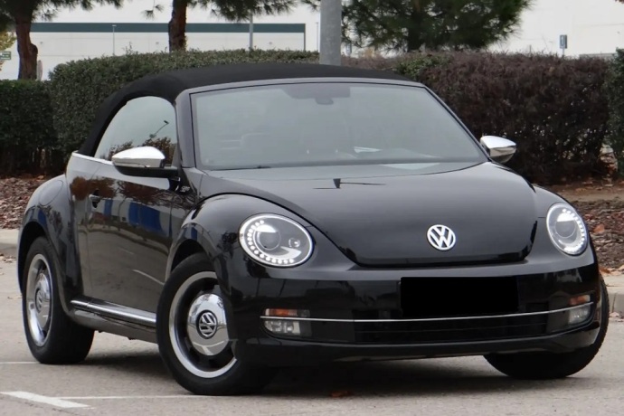 VOLKSWAGEN BEETLE 2.0TDI Design DSG